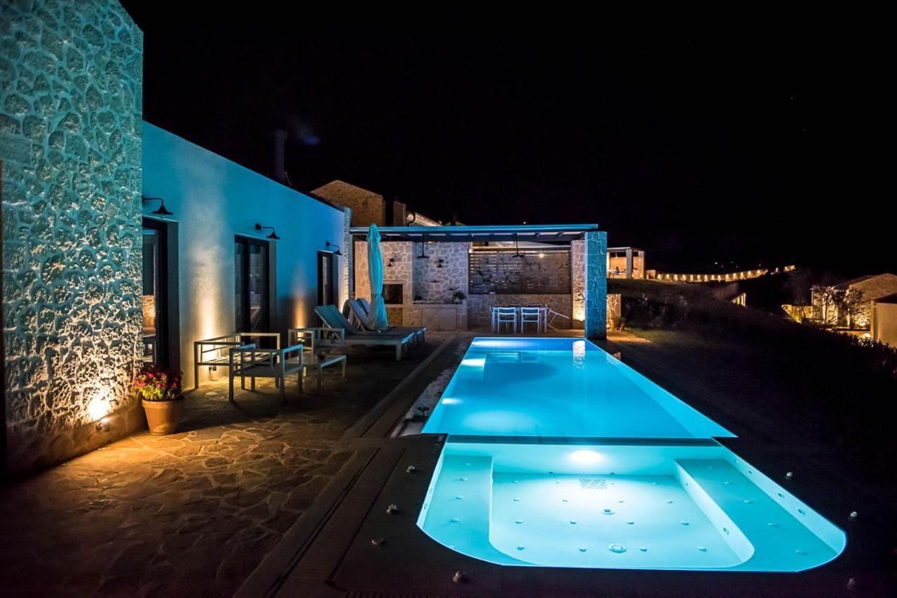 Lithari Luxury